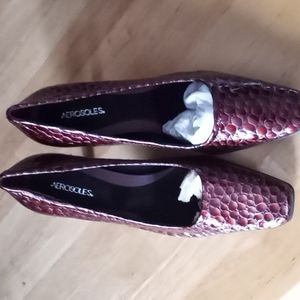 Aerosoles new wine color  pumps.